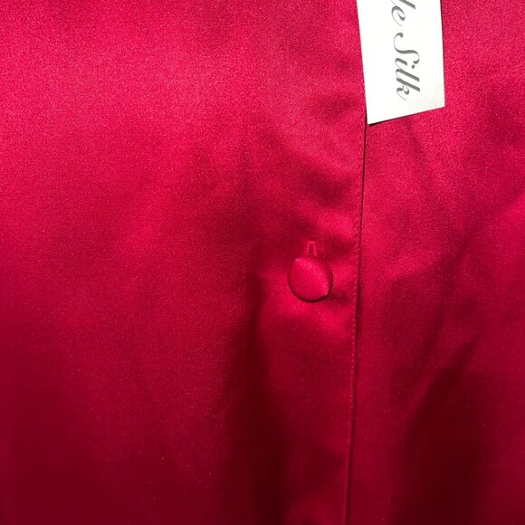 Morgan Taylor Womens Shirt Size 1X Red Fantasies Night V Neck Pure Silk New - Picture 5 of 11
